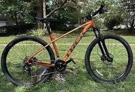 2020 Trek MARLIN 5 Orange