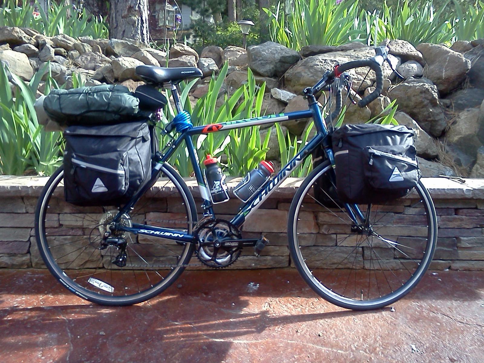 2009 Schwinn Road, touring  Blue