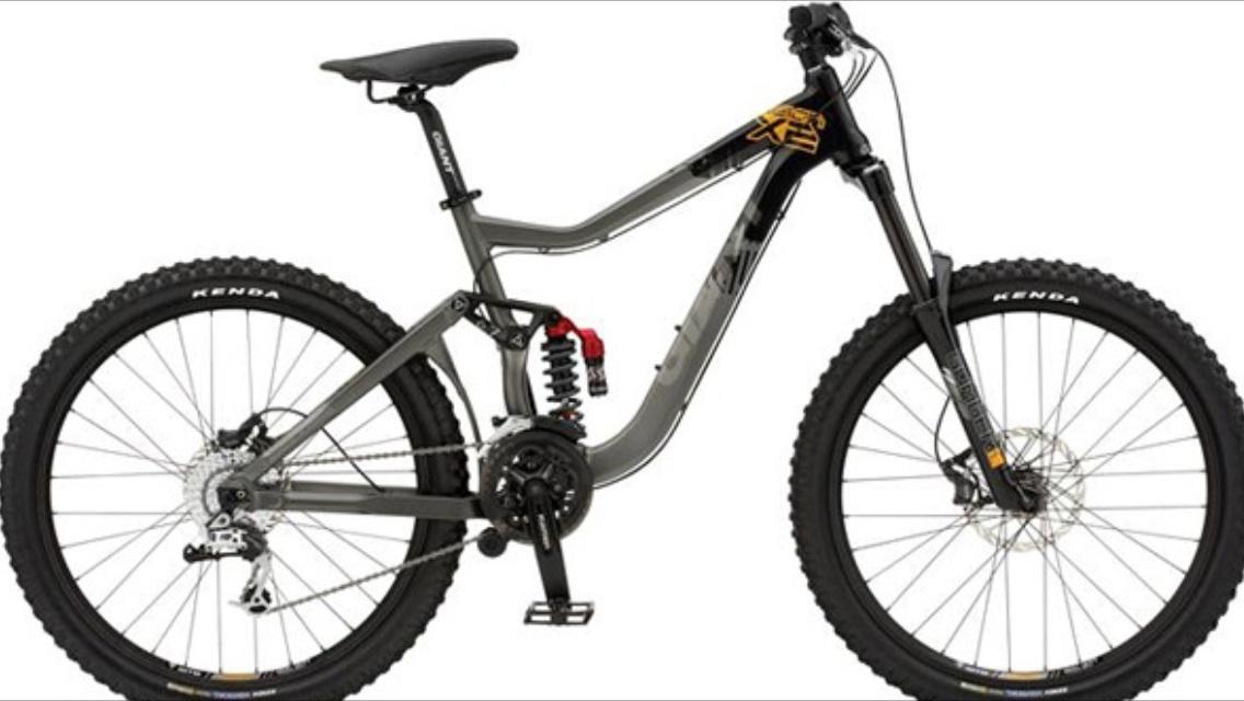 2010 Giant Reign X2  Black