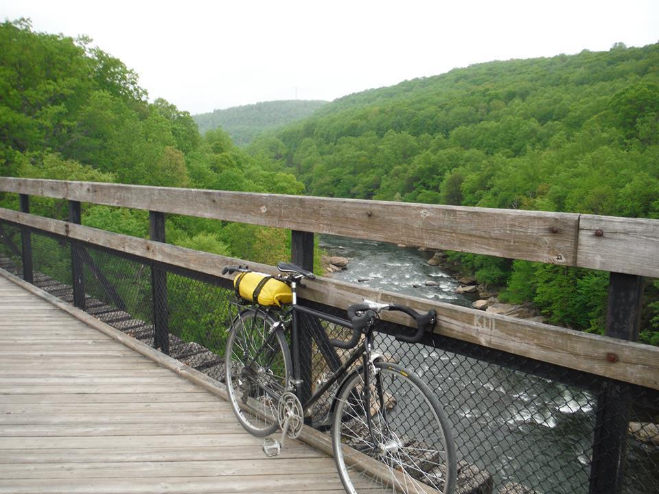 Peugeot UO-9 Super Sport Black