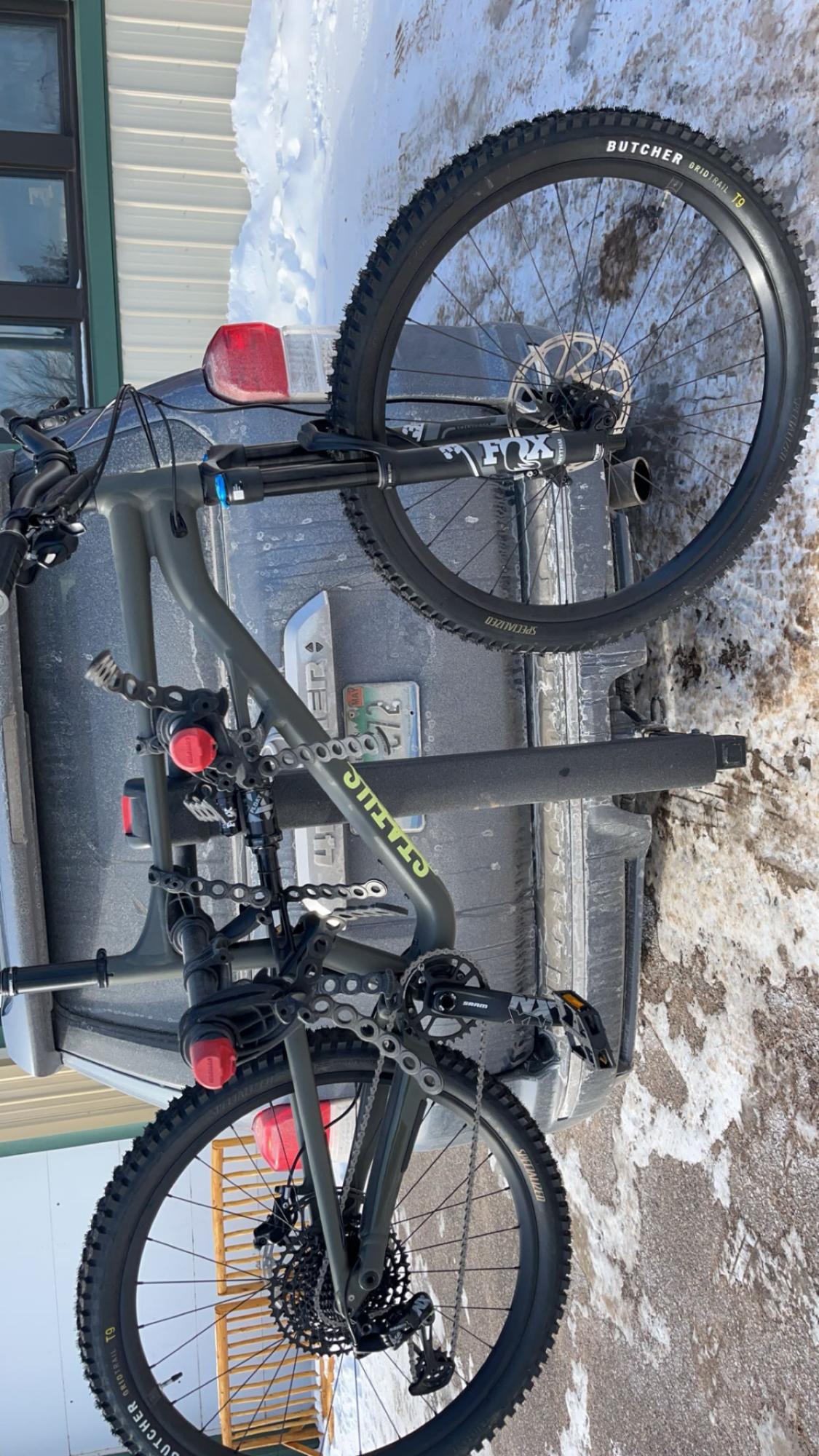 2022 Specialized Status Green