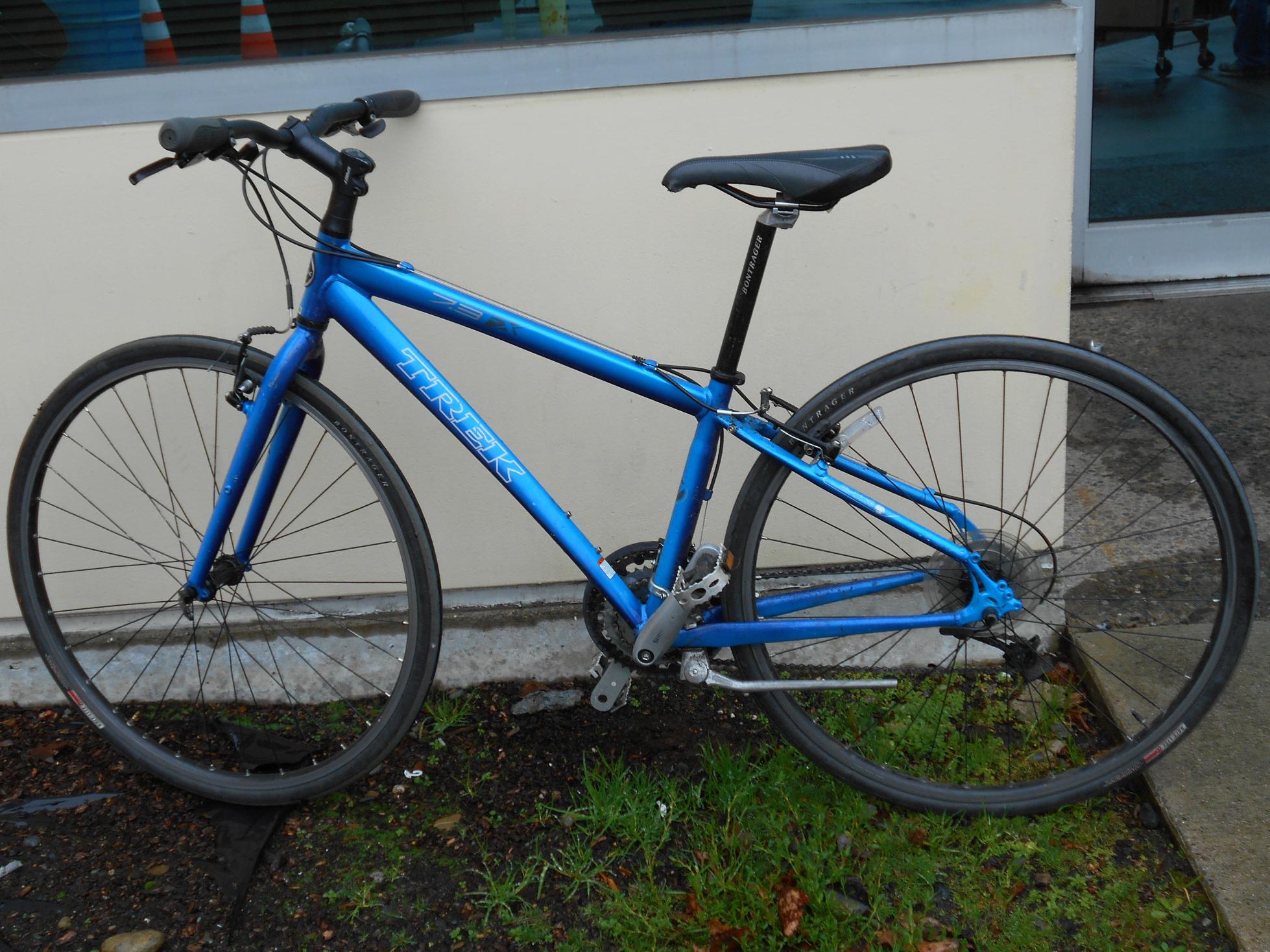 Trek 7.3 FX Disc Blue
