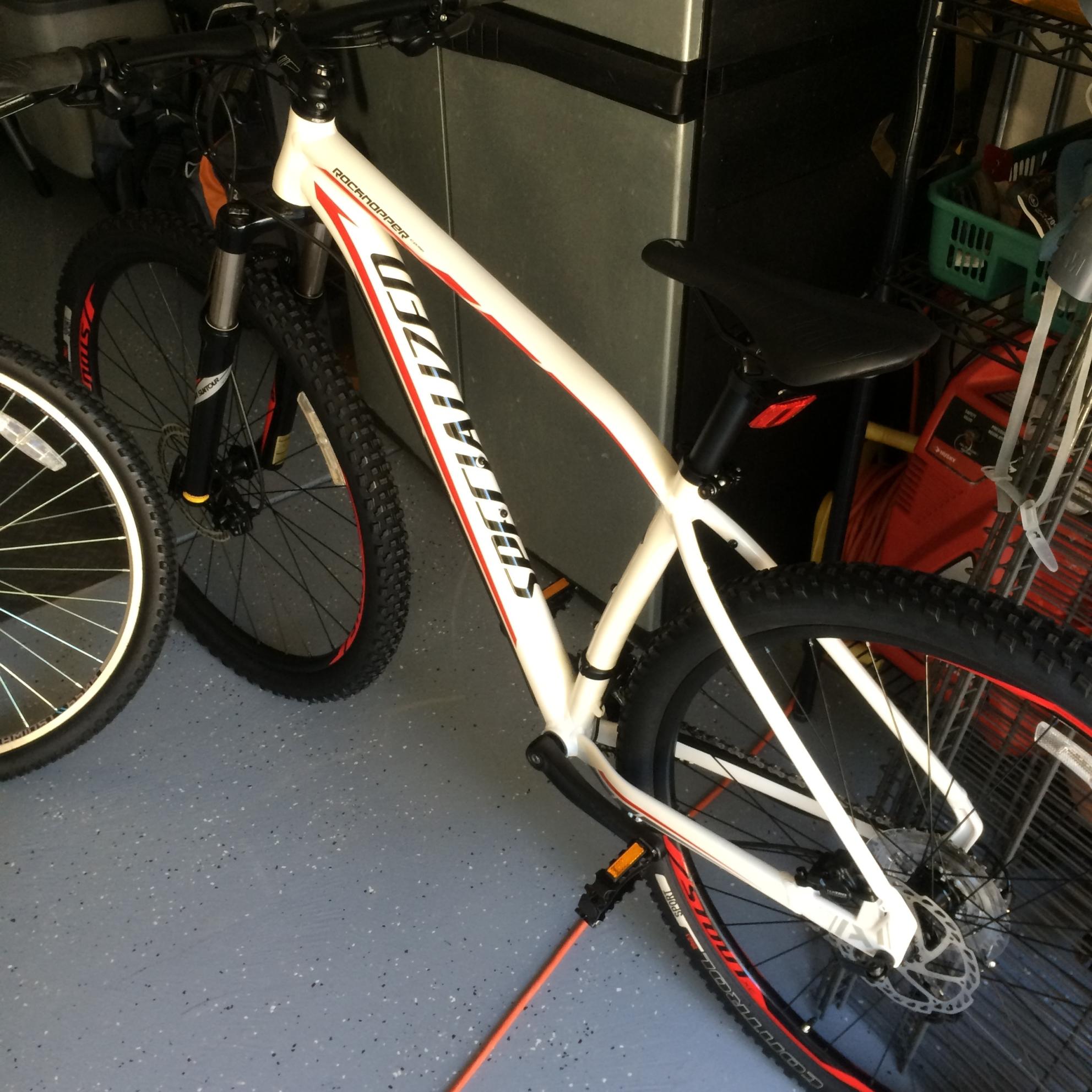 2016 Specialized ROCKHOPPER White