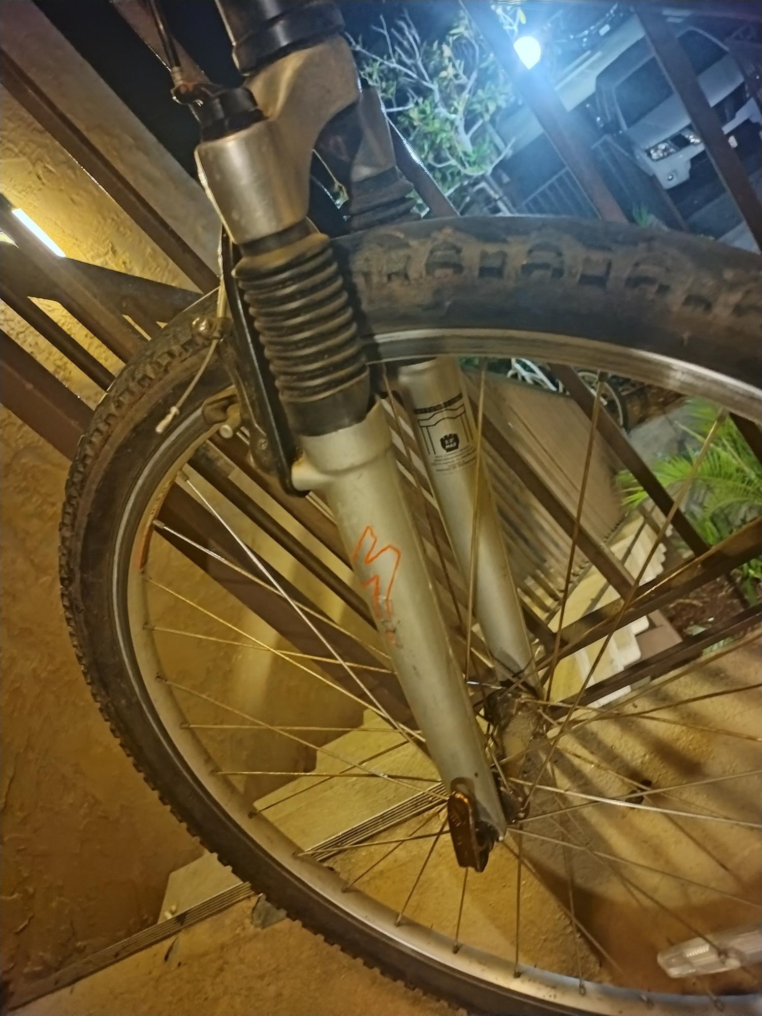 1996 Specialized Stumpjumper FSR Black and Yellow or Gold