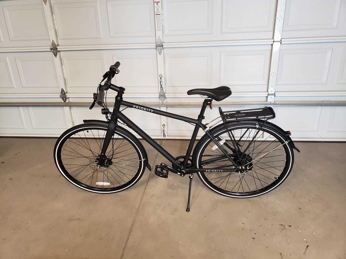 2018 Priority Bicycles Continuum Black