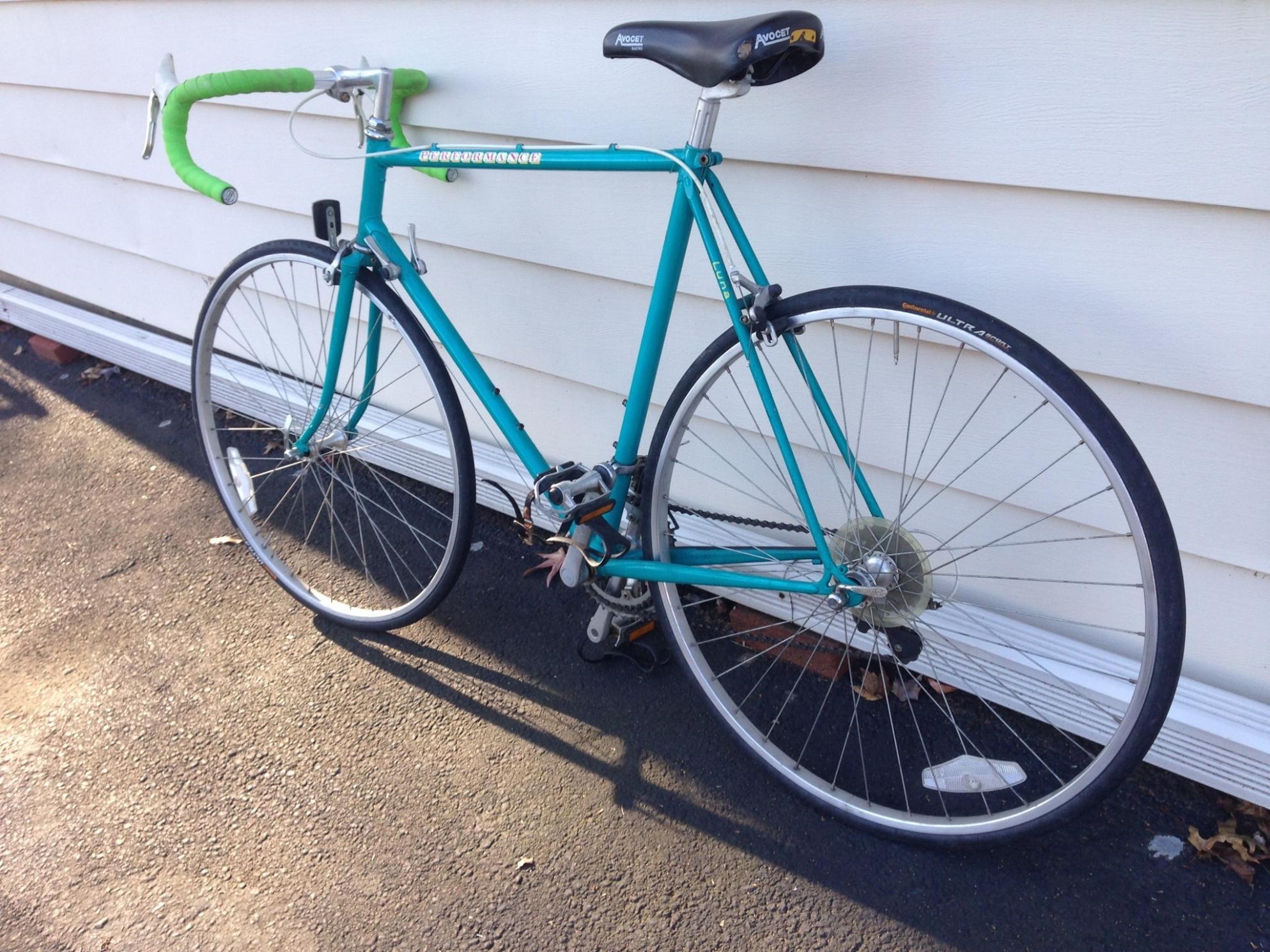 Performance Luna Blue and Green