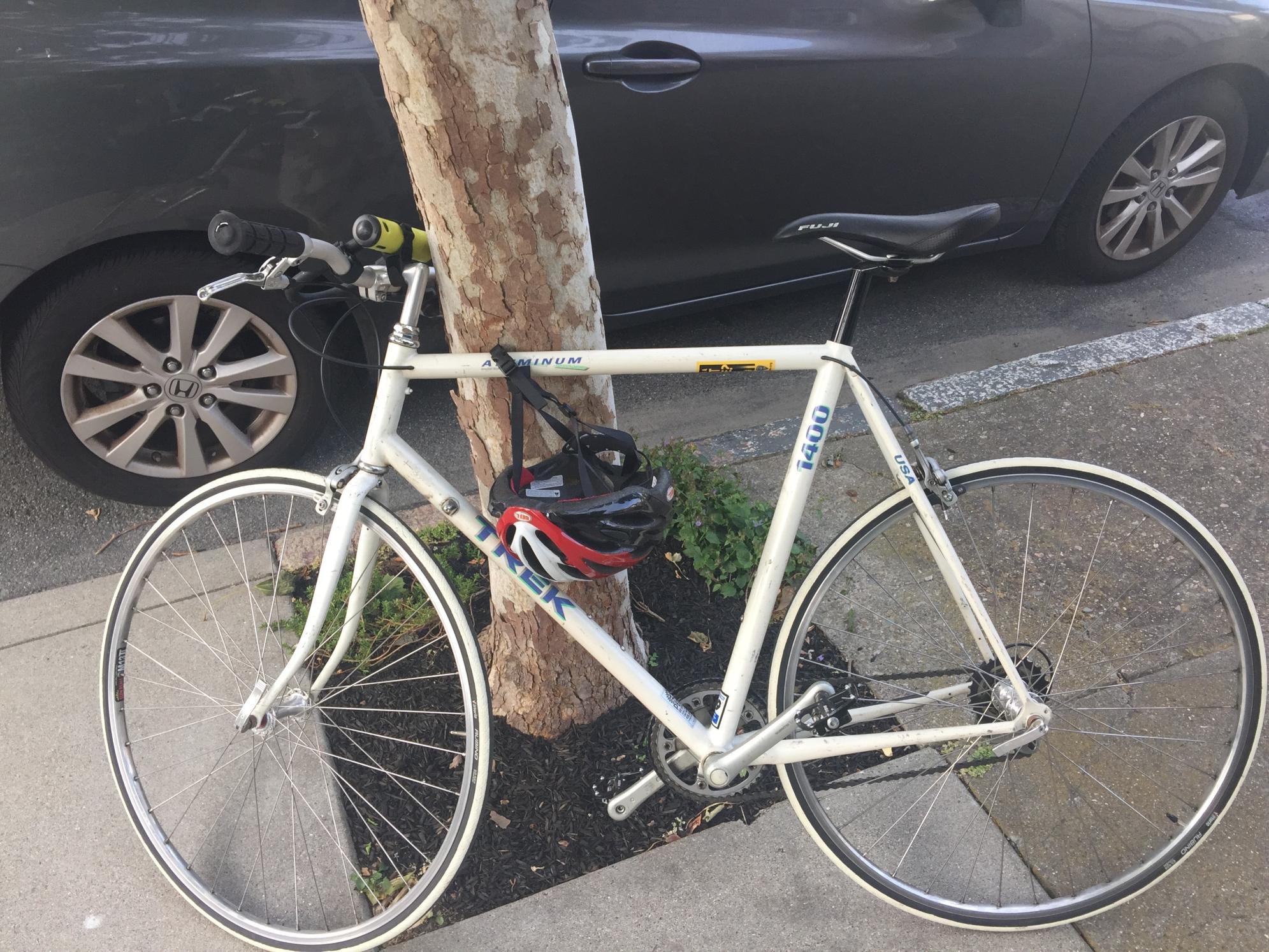 Trek 1400 White
