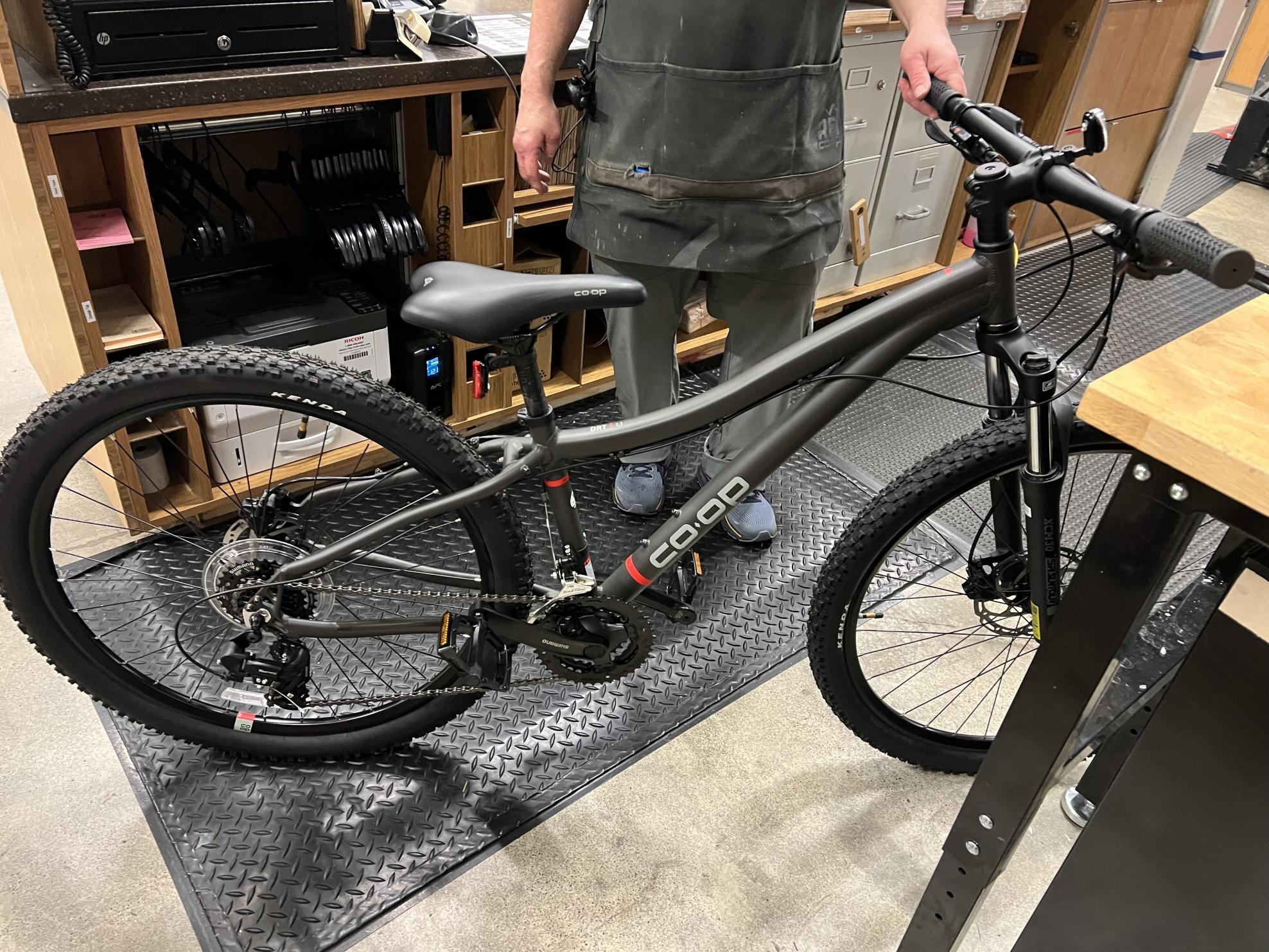 2024 REI Co-op DRT 1.1 Black