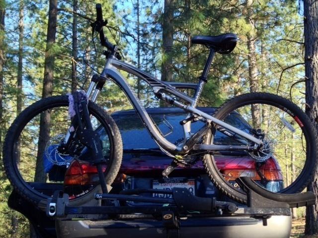 2011 Specialized Camber  Black