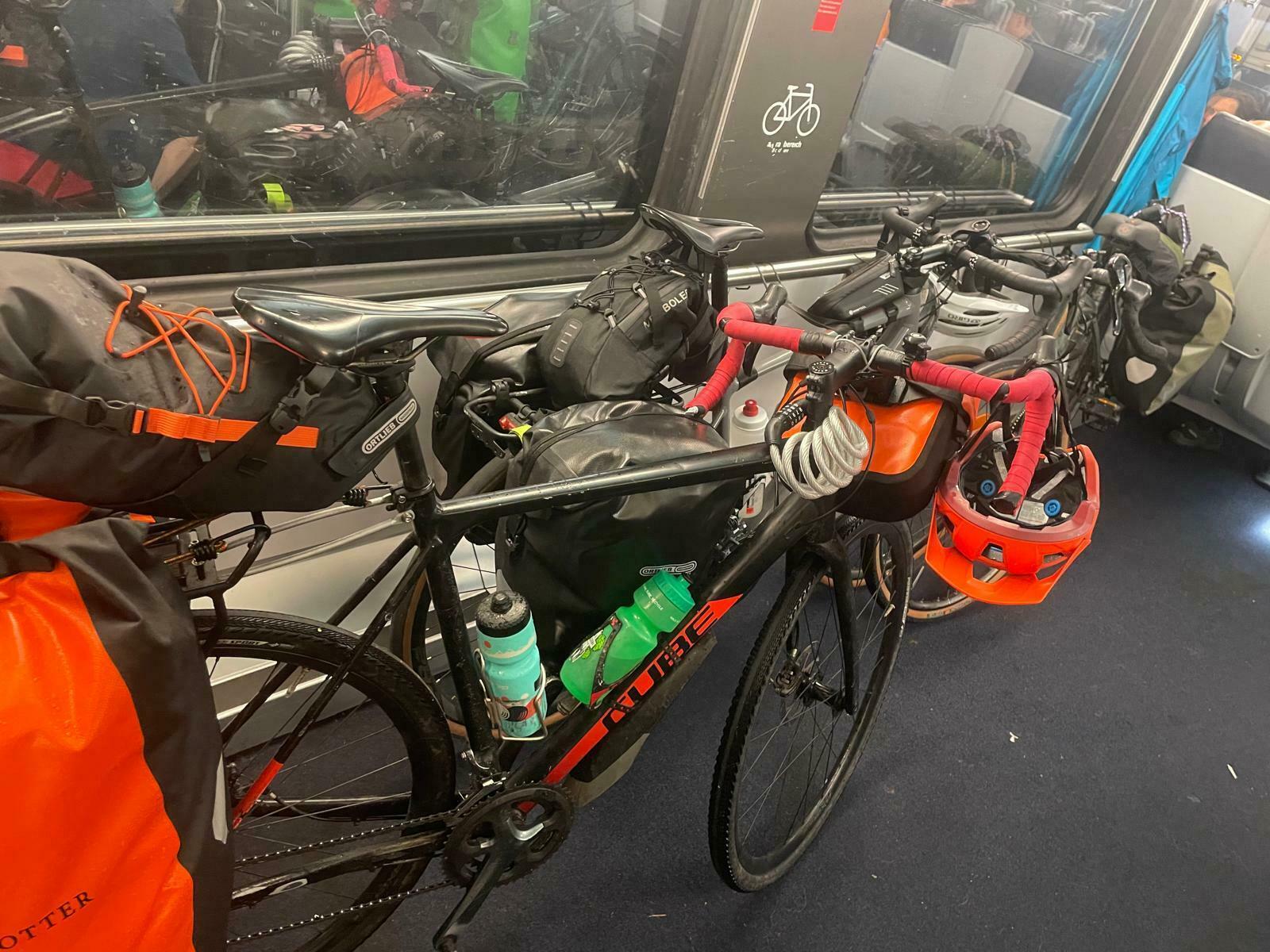 2021 Cube cross race Black