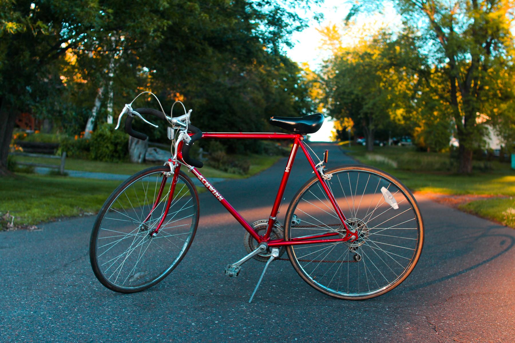 1984 Schwinn World Red