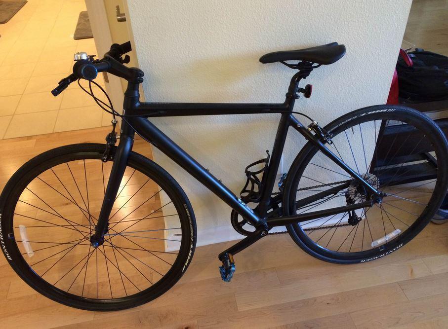 2012 Trek District 9  Black