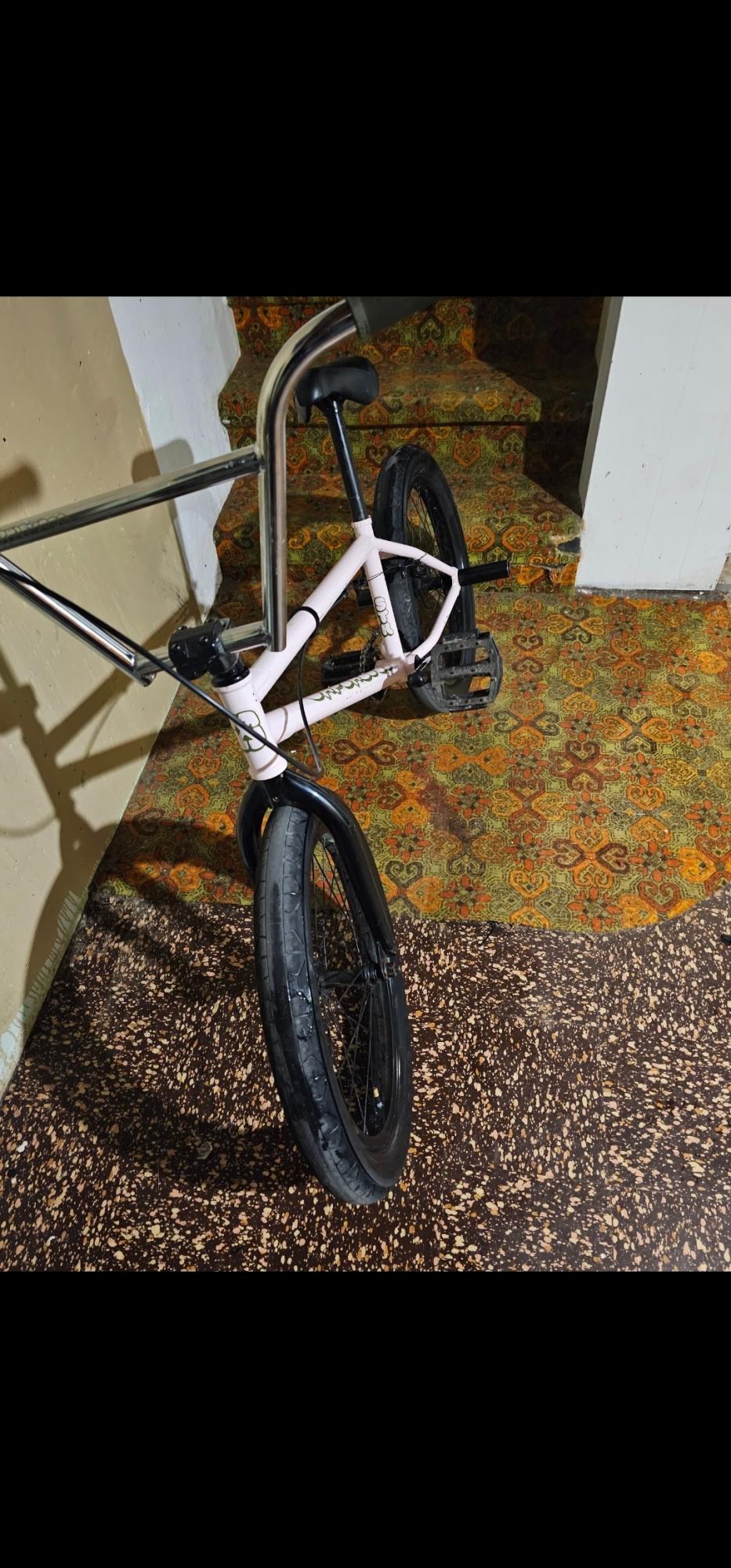 2024 Fit bike Co. Str Pink