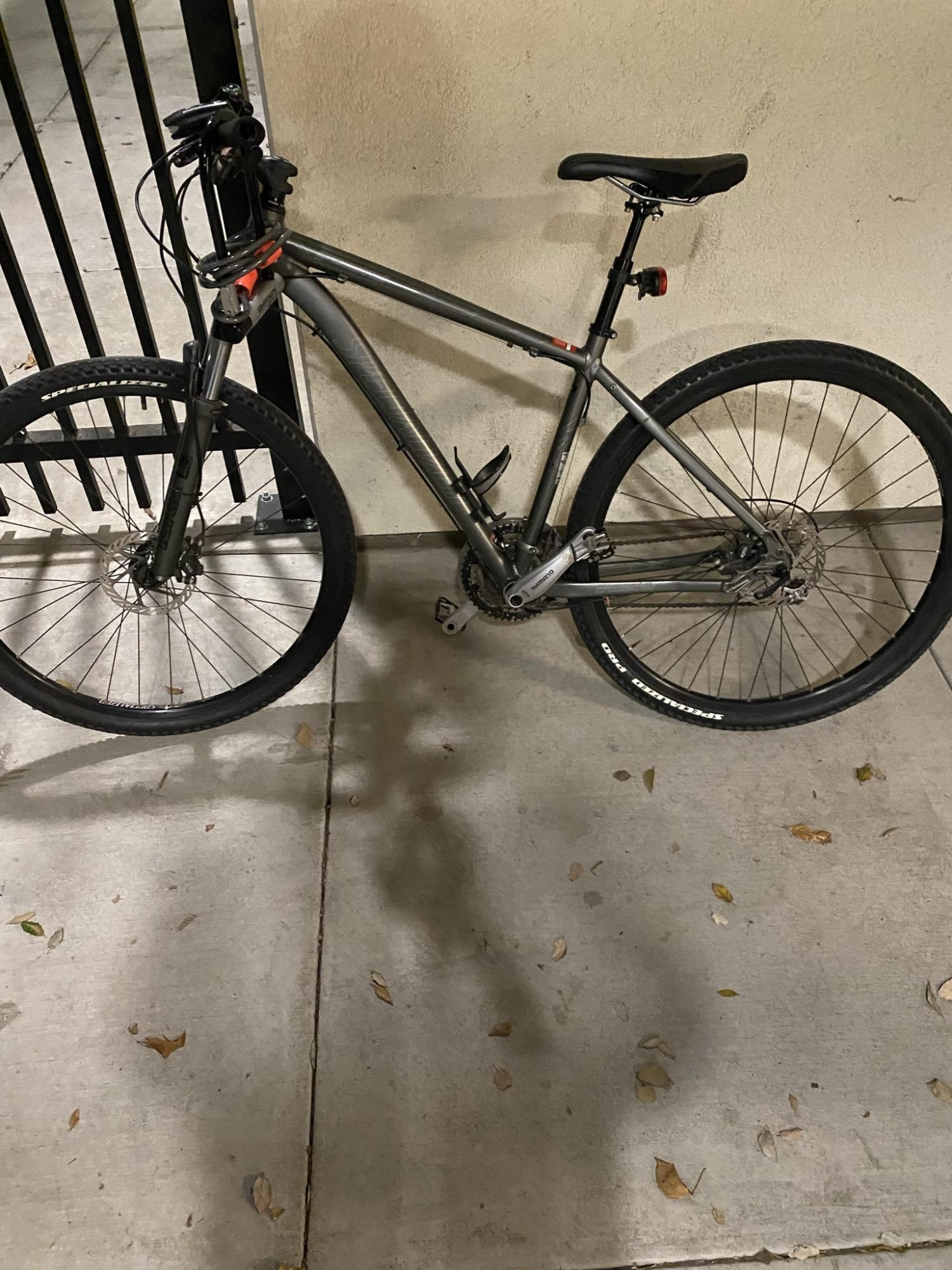 Specialized Crosstrail Pro Silver, gray or bare metal