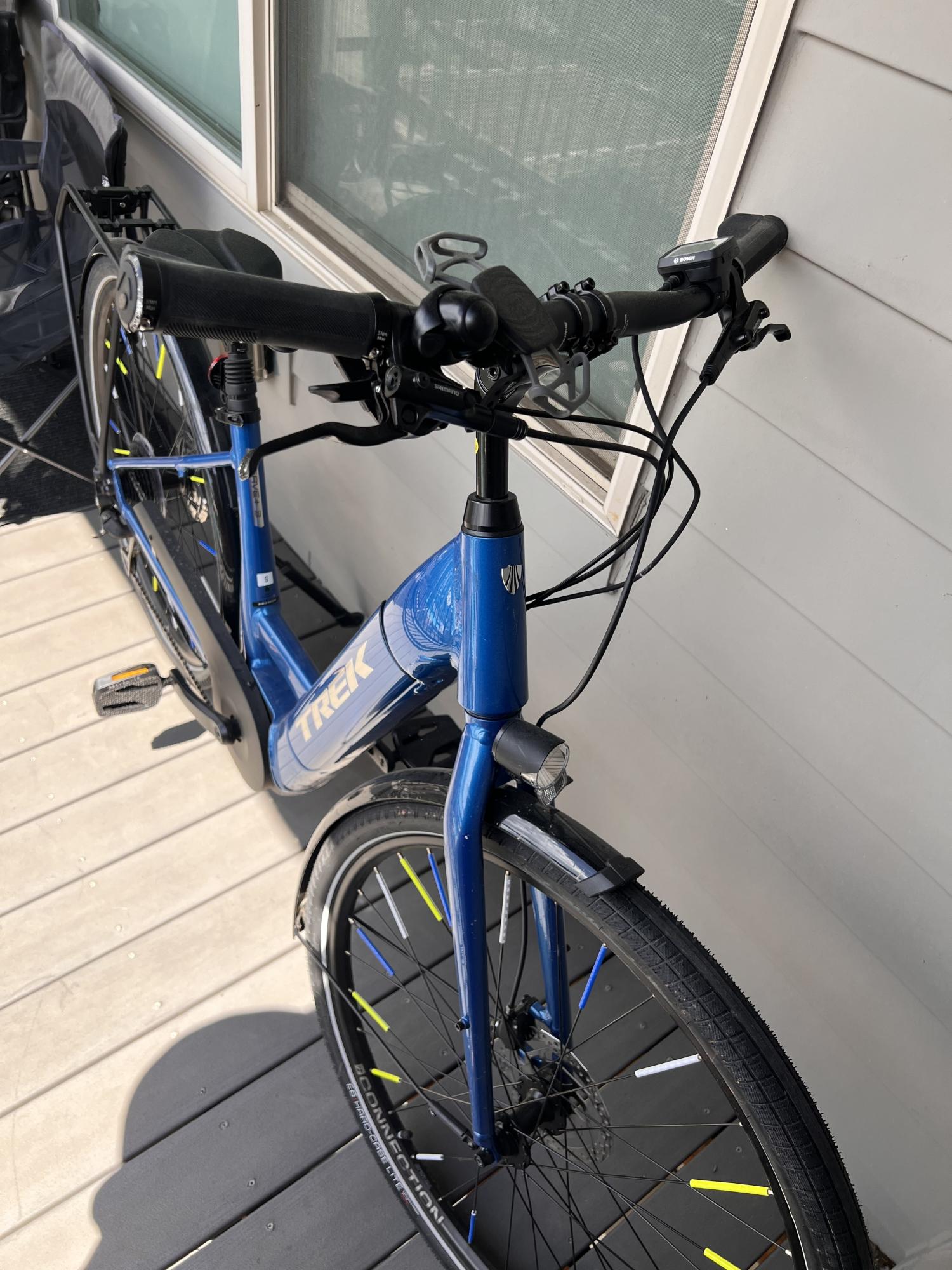 2022 Trek Verve+ 3 Lowstep Blue