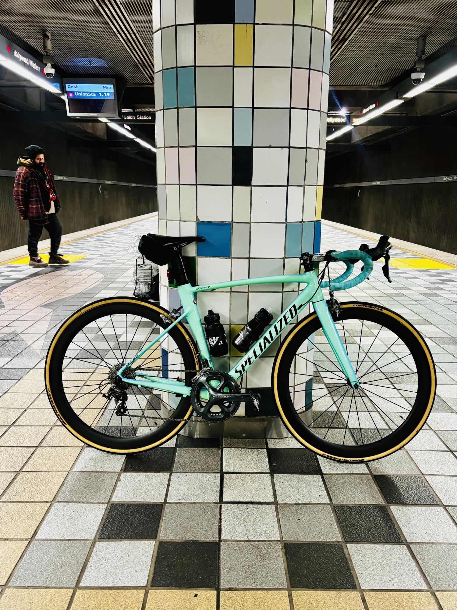 2019 Specialized Allez Sprint Green and Teal