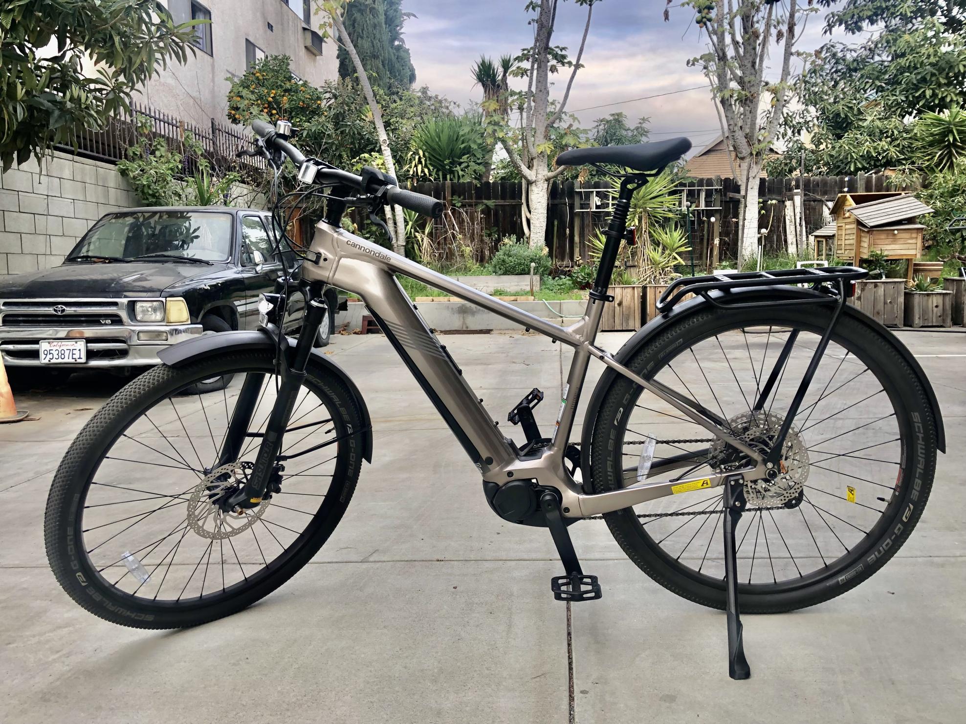 2021 Cannondale TESORO NEO X1 Silver, gray or bare metal
