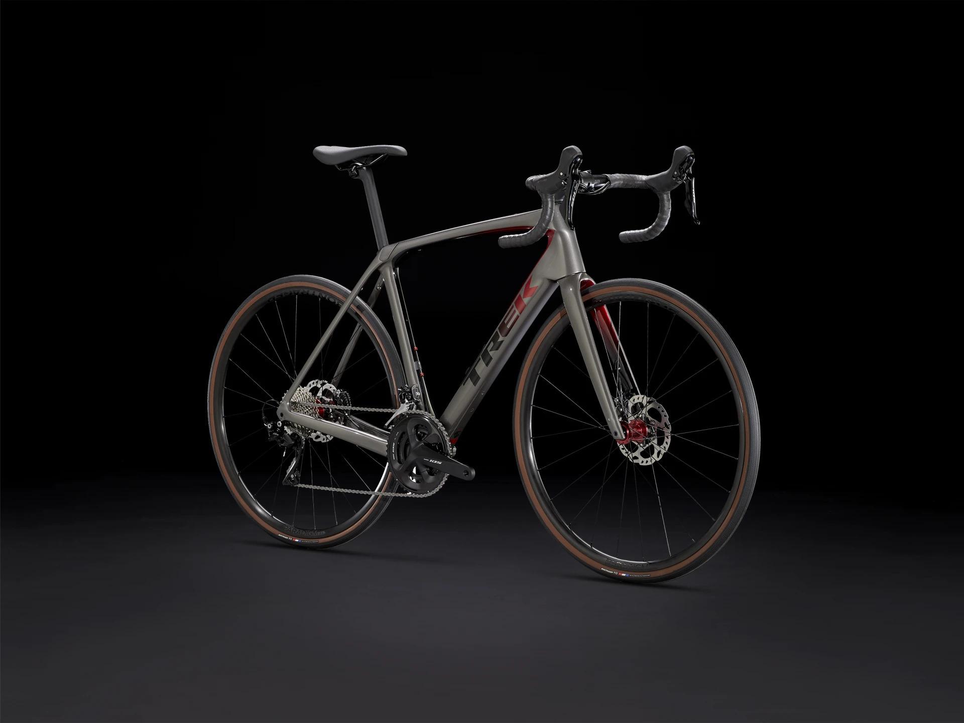 2023 Trek Domane SL 5 54 Mercury Gen 4 Silver, gray or bare metal and Red