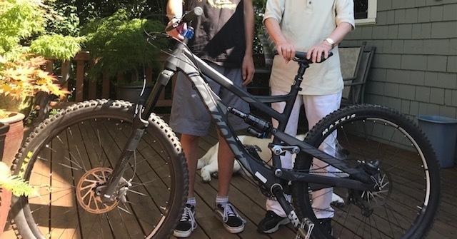 2017 Devinci Sparten Black