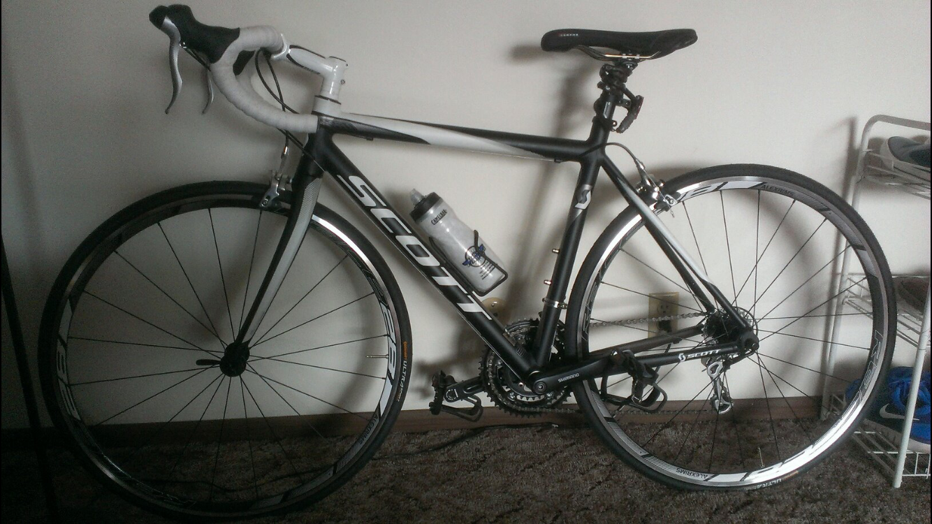 2012 SCOTT S40 speedster road bike White and Black