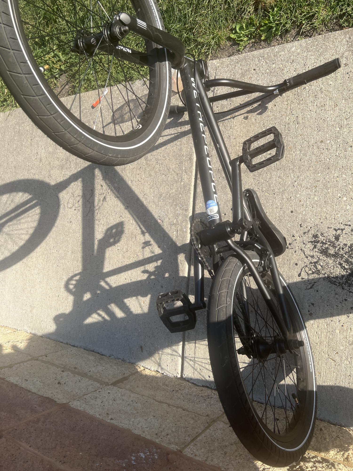 2025 WeThePeople JI230500009 Black and White