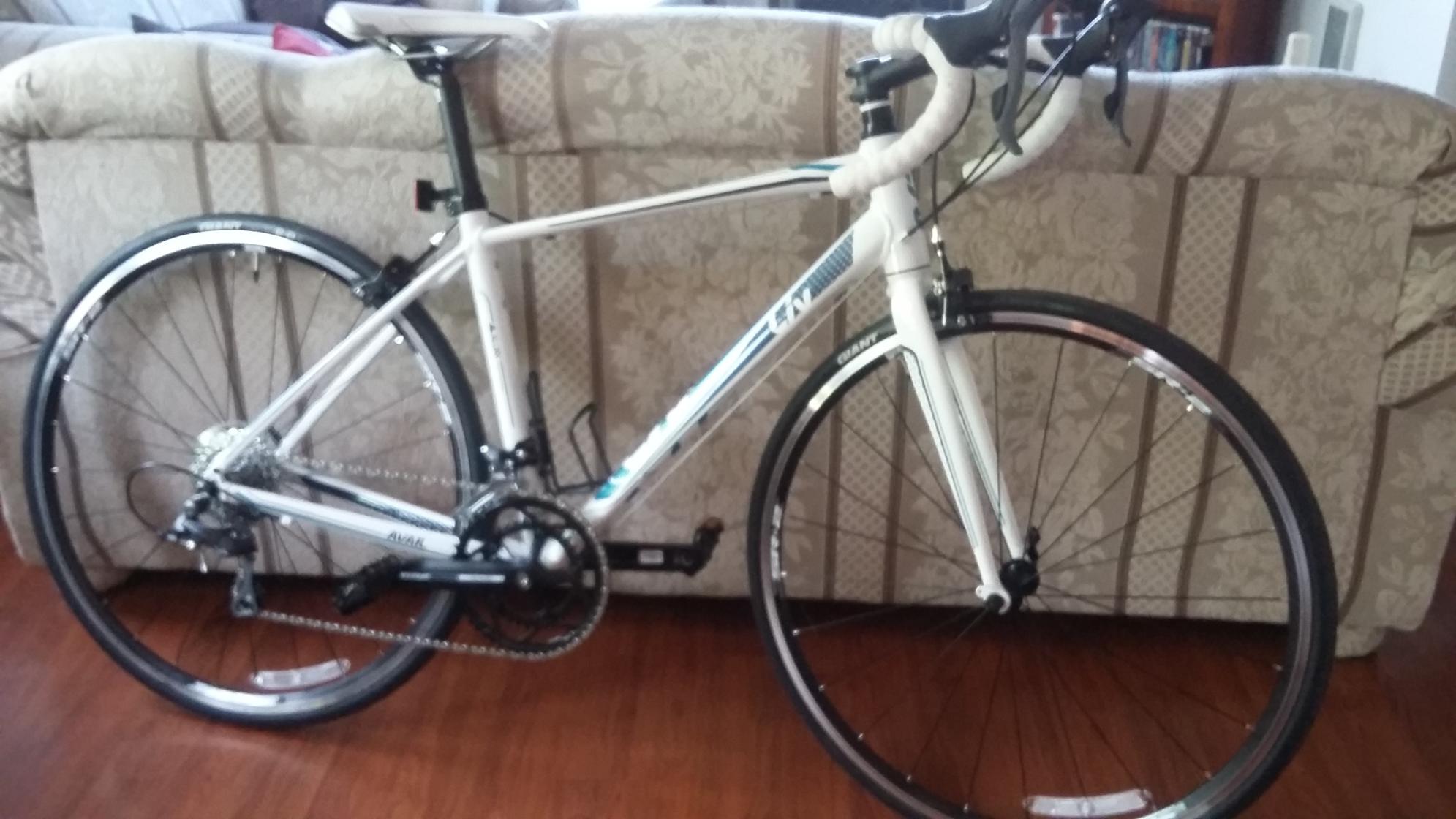 2016 Giant Road White