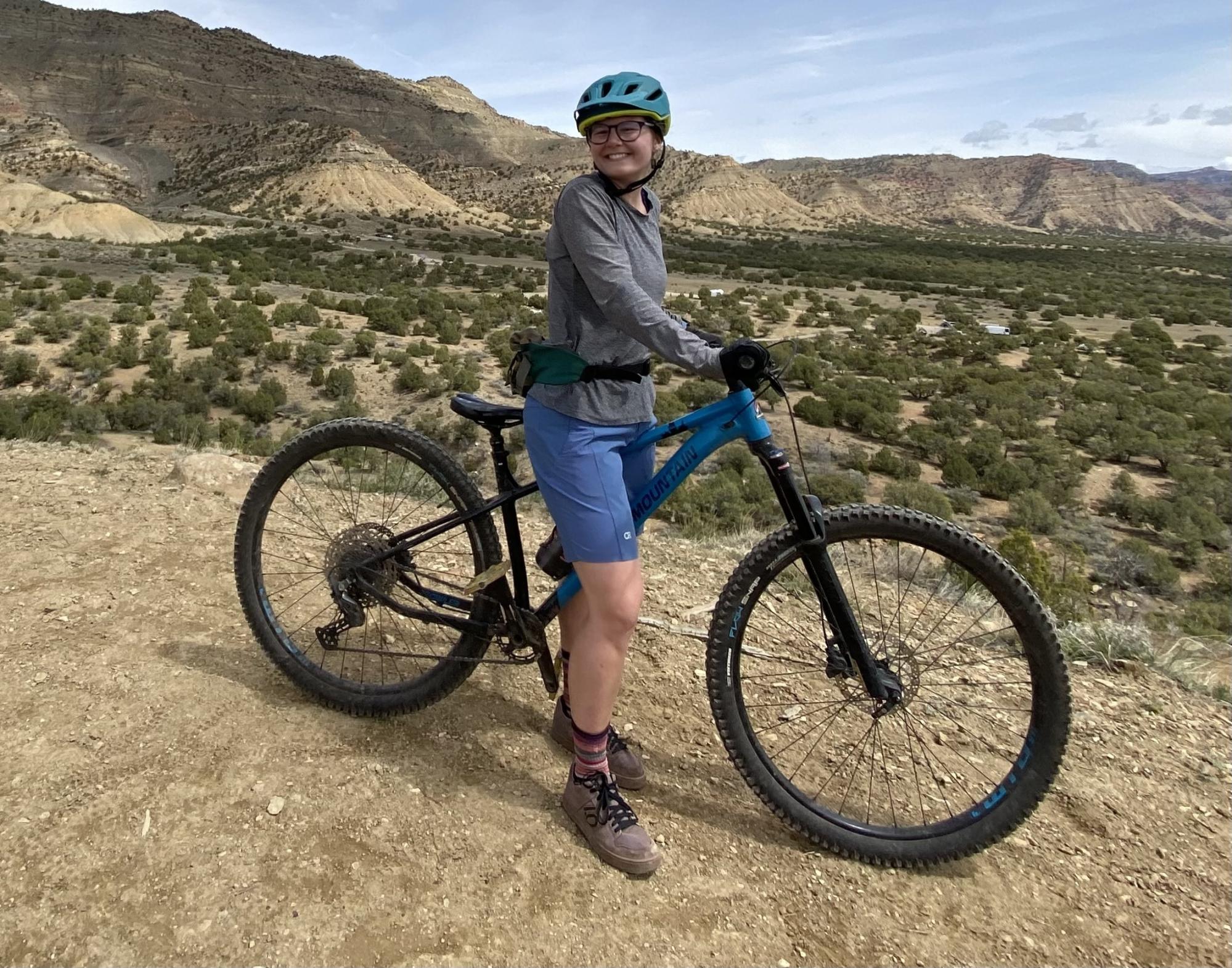 2021 Rocky Mountain Bicycles Growler Black and Blue