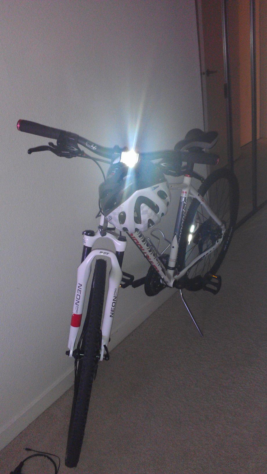 2012 Cannondale Quick CX 3 BK  Black