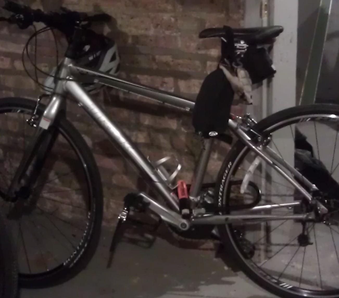 2011 Trek 7.5 FX  Black
