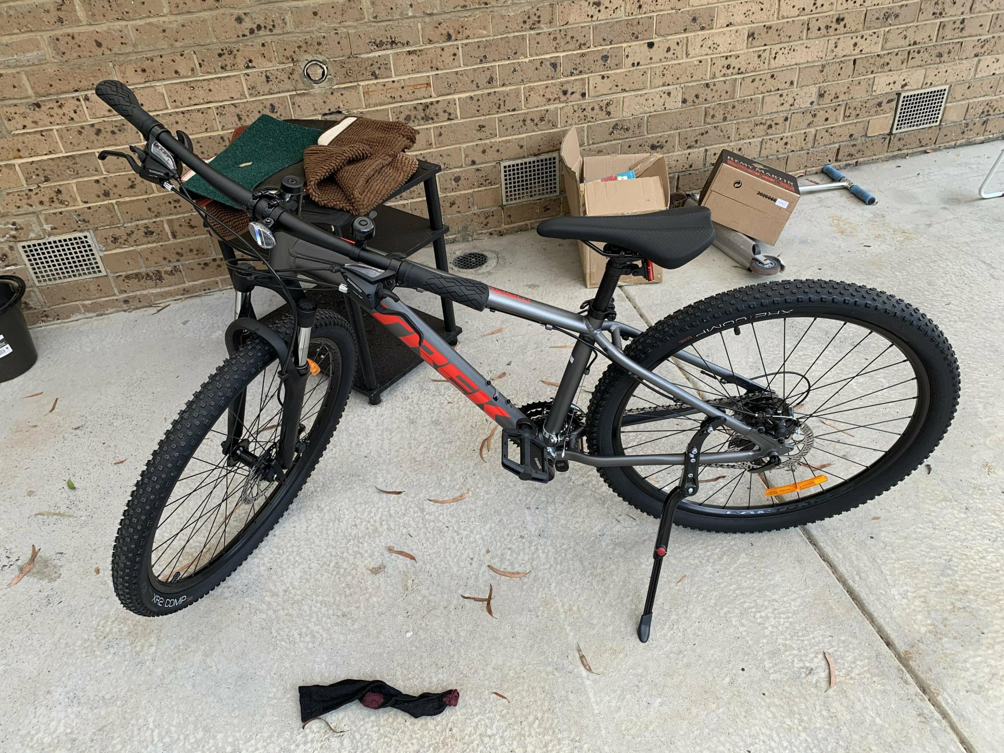 2021 Trek Trek marlin 4 Silver, gray or bare metal
