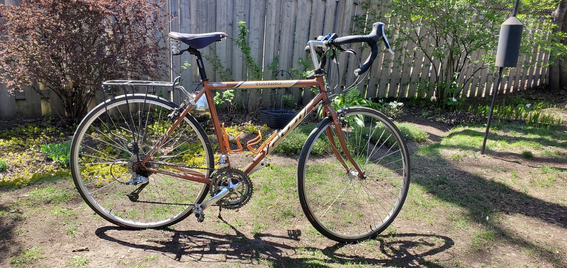 2007 Fuji Touring Brown and Yellow or Gold
