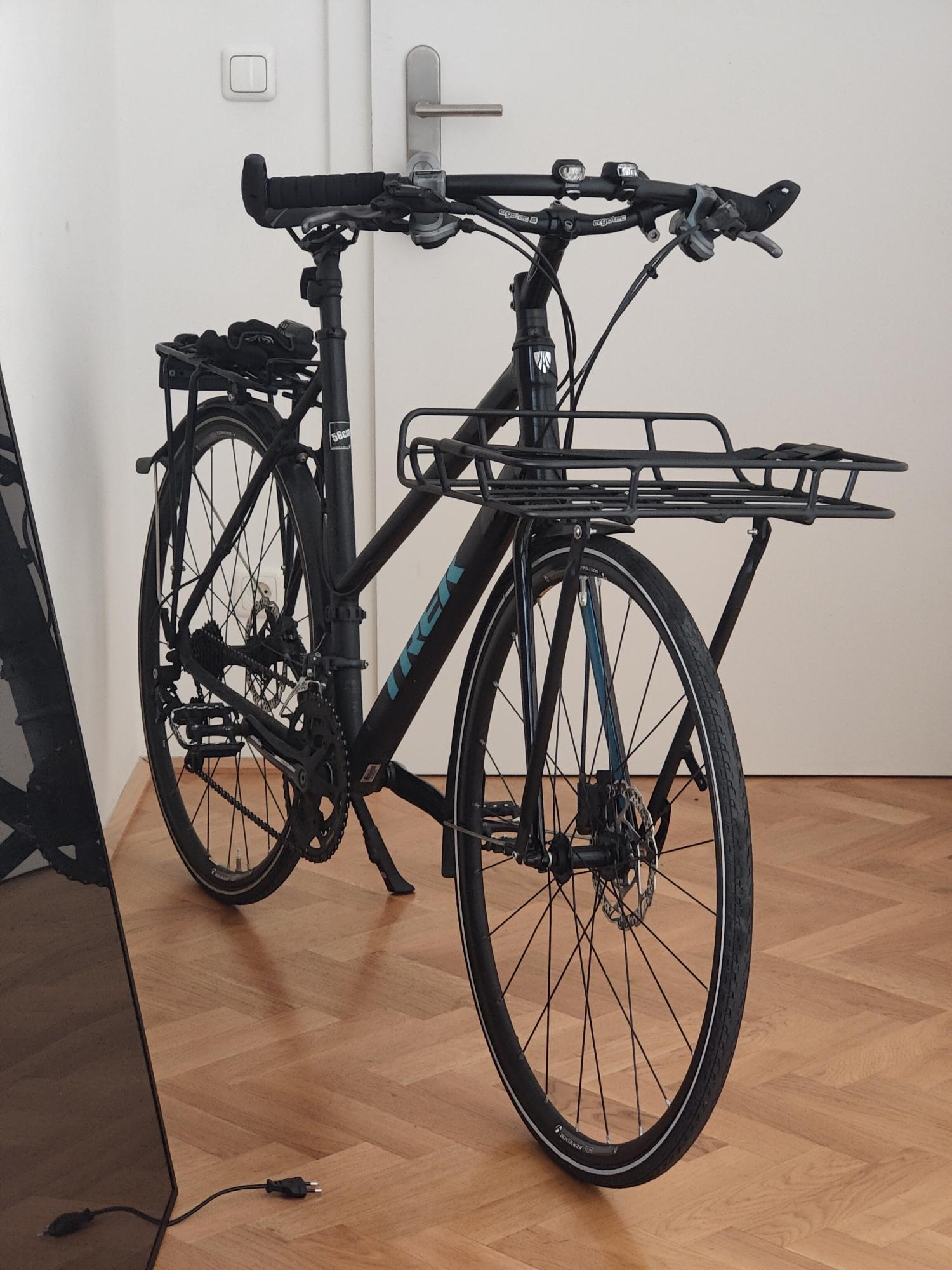 2017 Trek Zektor 3 stagger Black and Blue