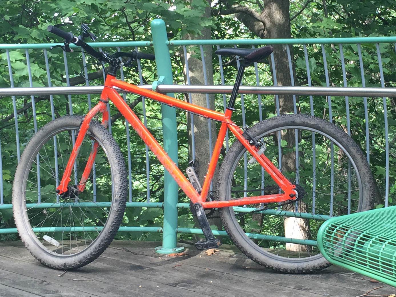 Dawes Cycles DeadEye 29er 1spd Org Dawes DT Item # daw_DE_org 19 Size/Color: 19inch Orange Orange