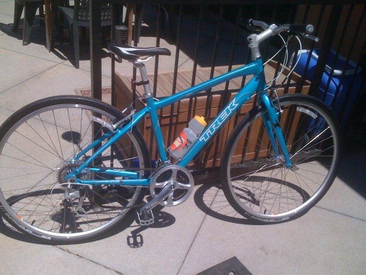 2009 Trek 7.2FX WSD  Blue