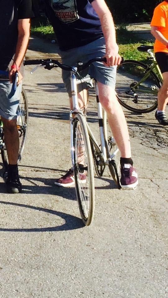 Motobecane Mirage Silver or Gray