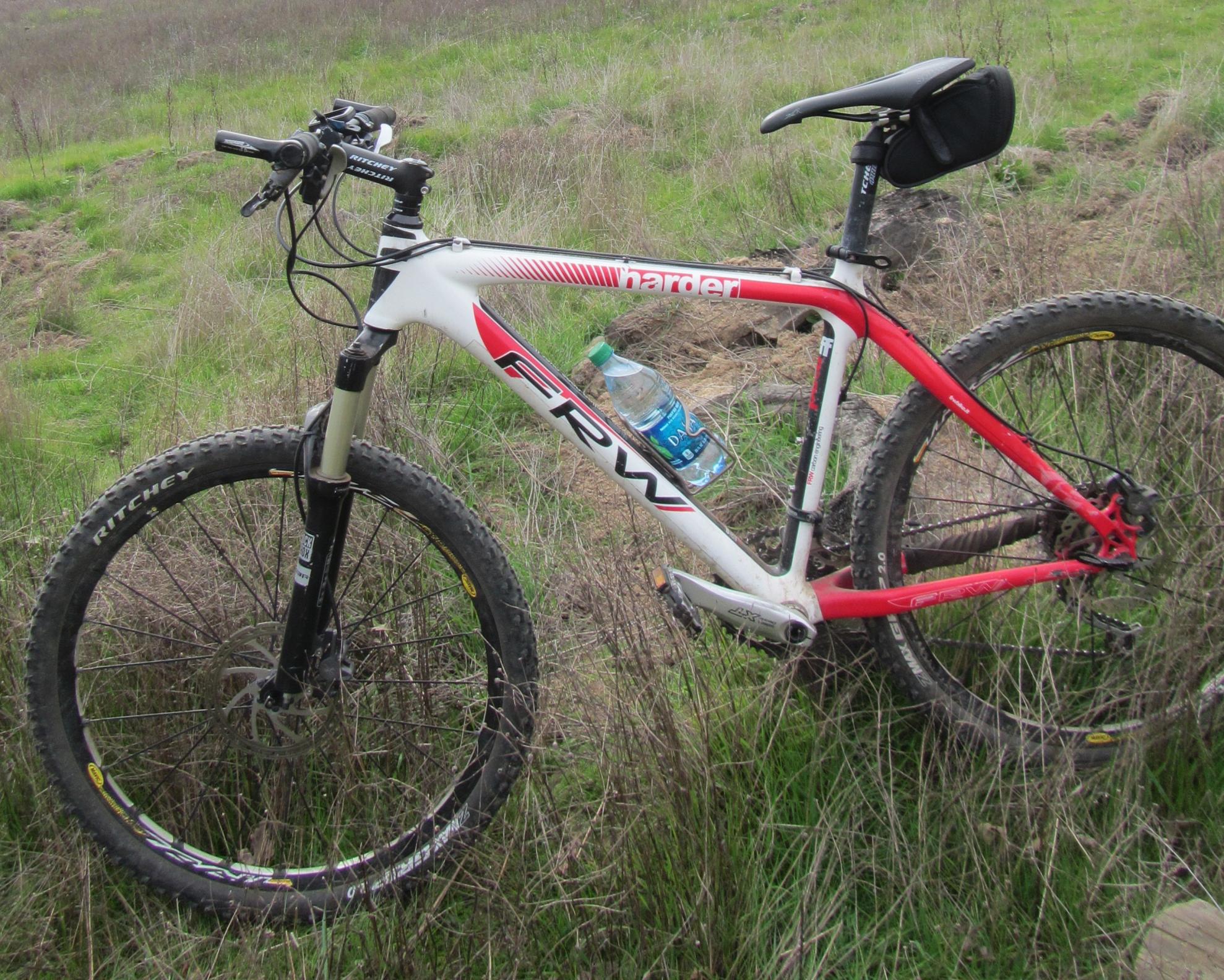 2012 FRW Harder carbon  White and Red