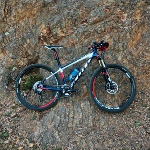 2015 SCOTT Scale White, Red, and Blue