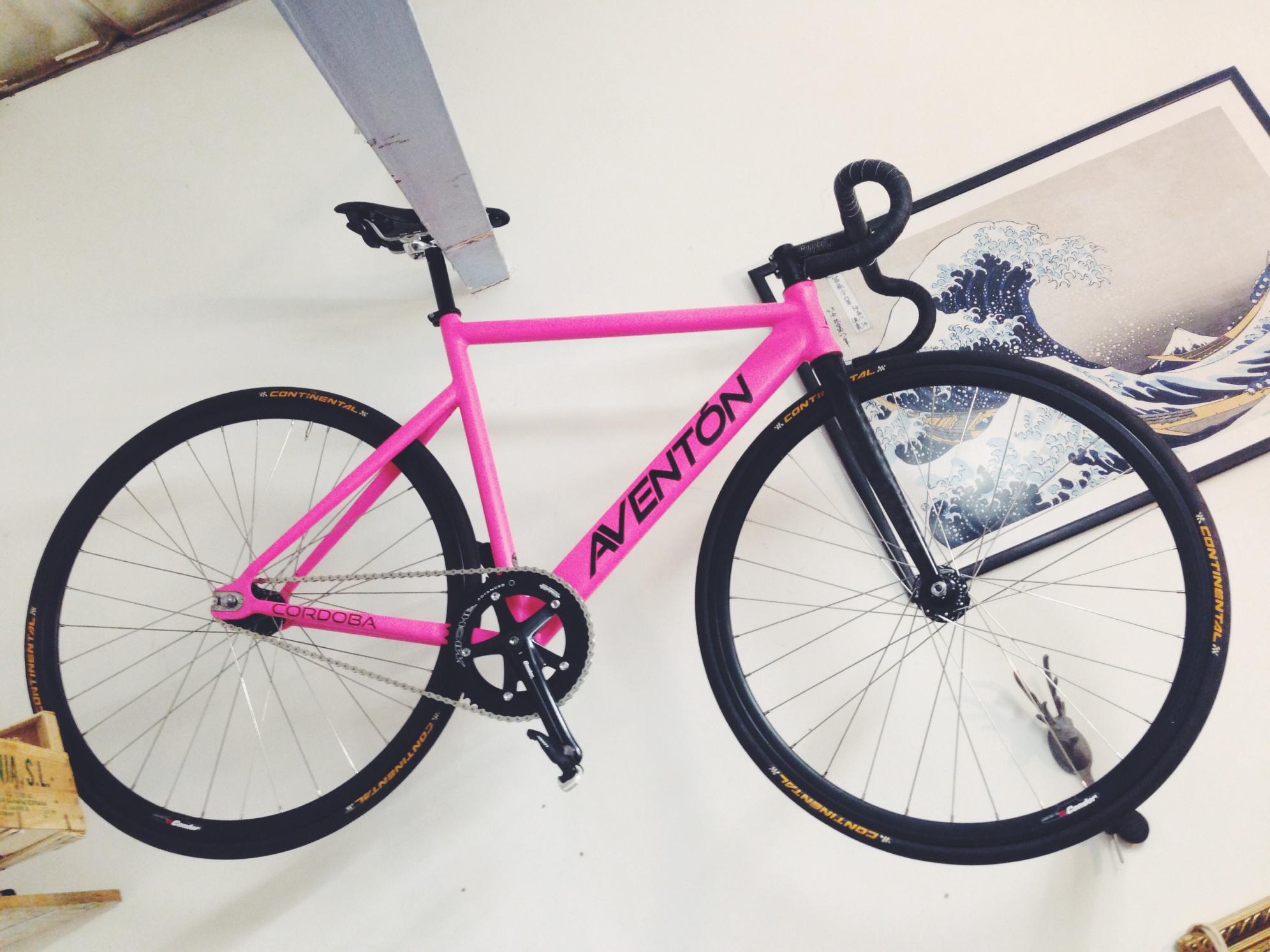 2015 Aventon Cordoba  Pink
