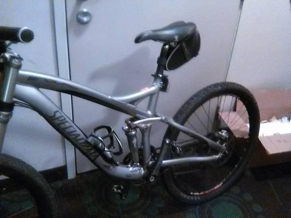 2007 Specialized Enduro Comp SL Silver or Gray