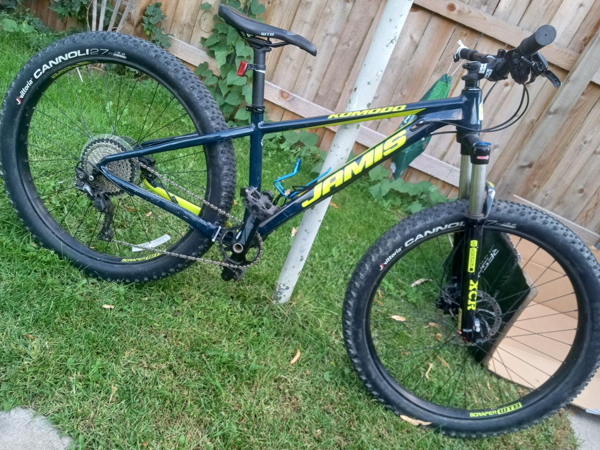 2017 Jamis Komodo Green and Blue