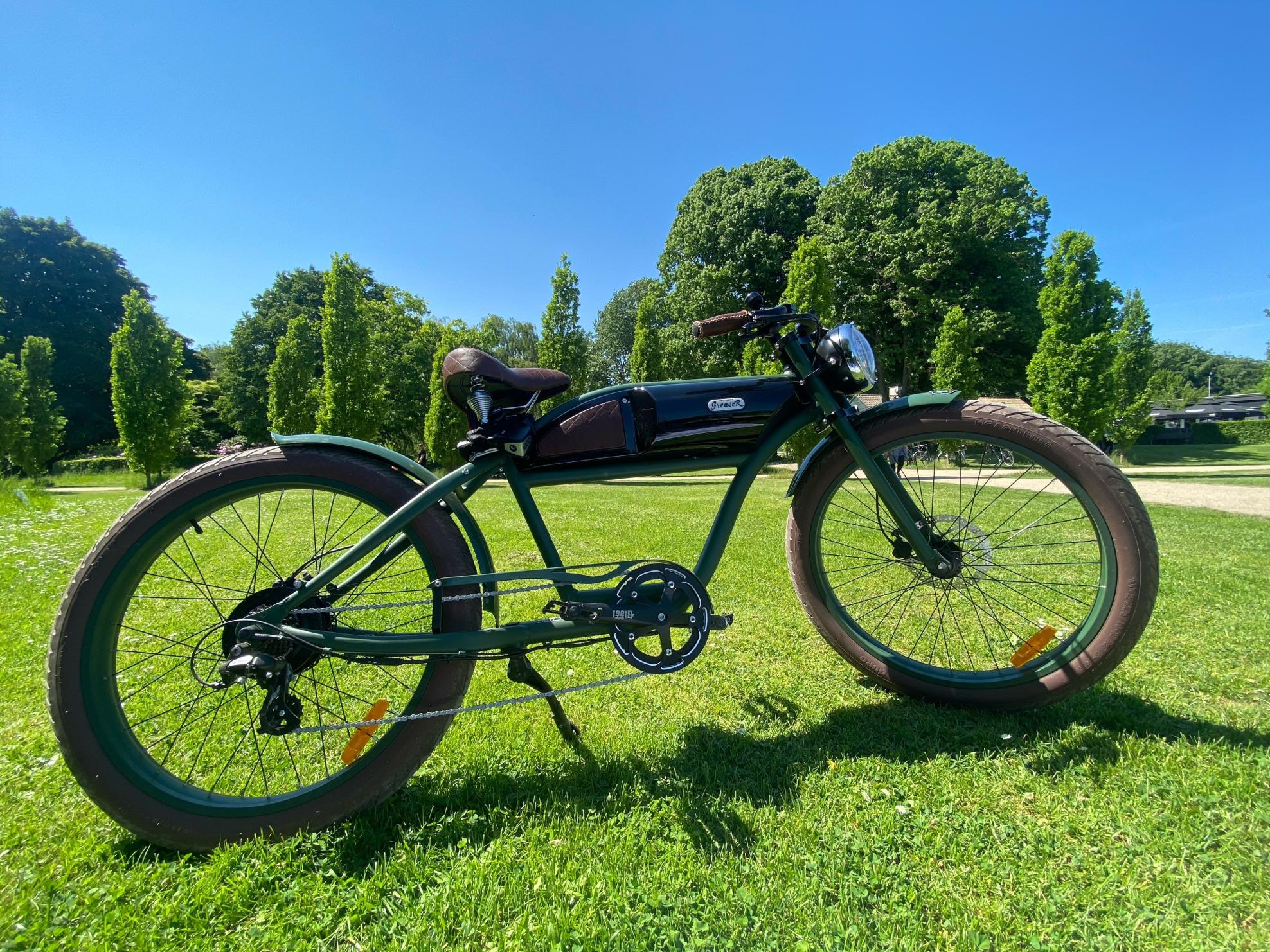 Michael Blast Greaser Green