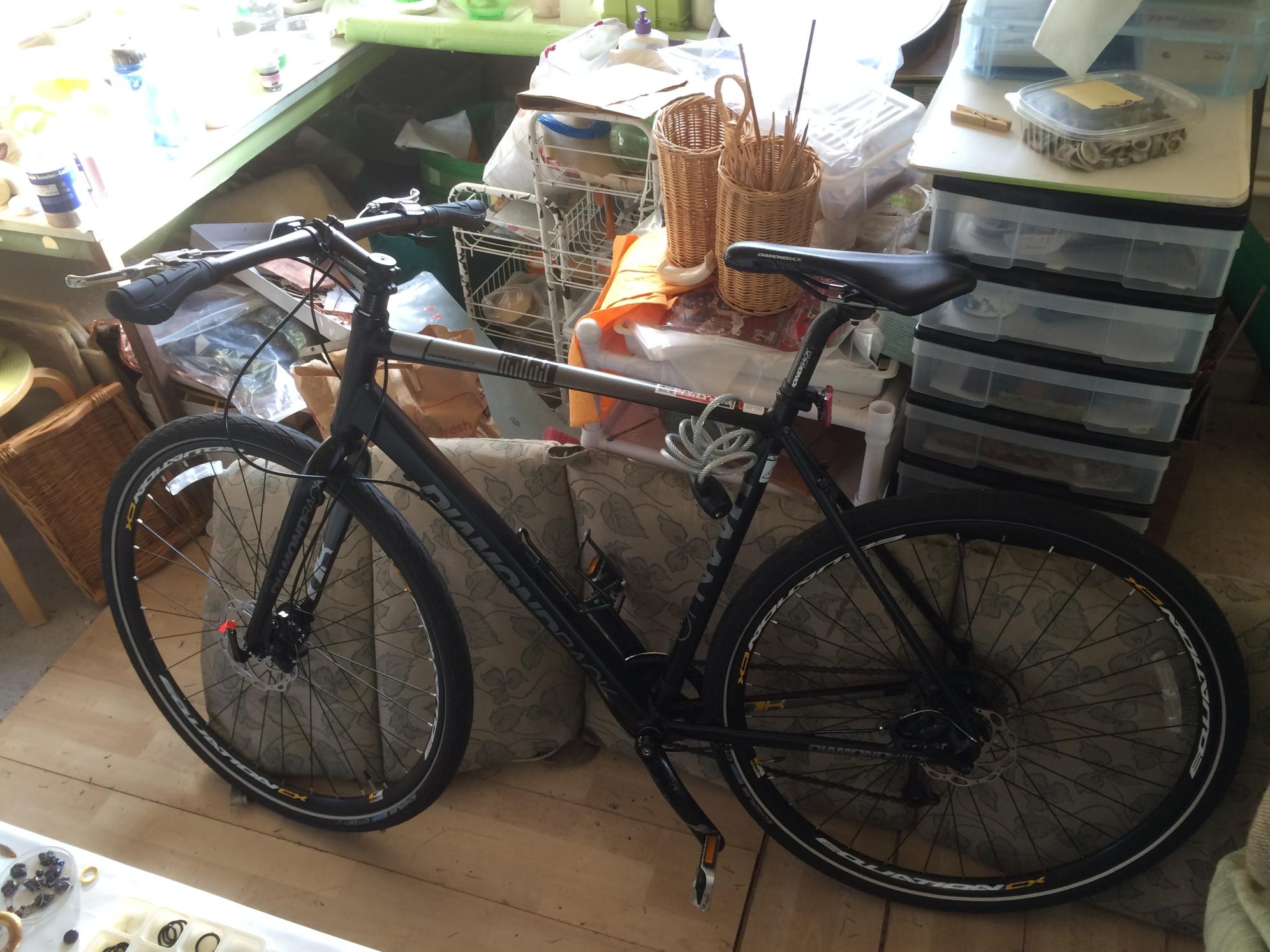 2016 Diamondback haanjo Metro Black