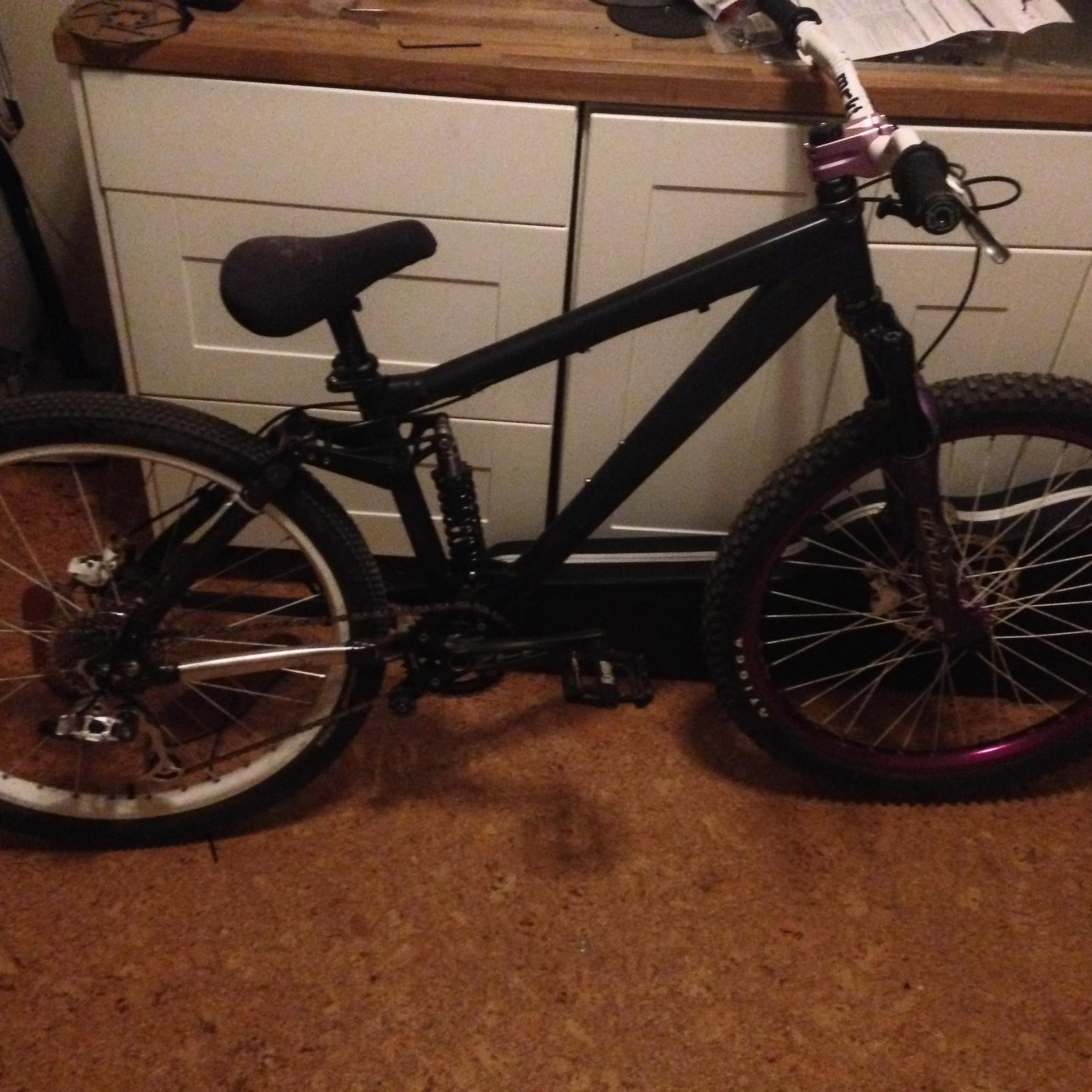 2008 Kona Kona Bass Black