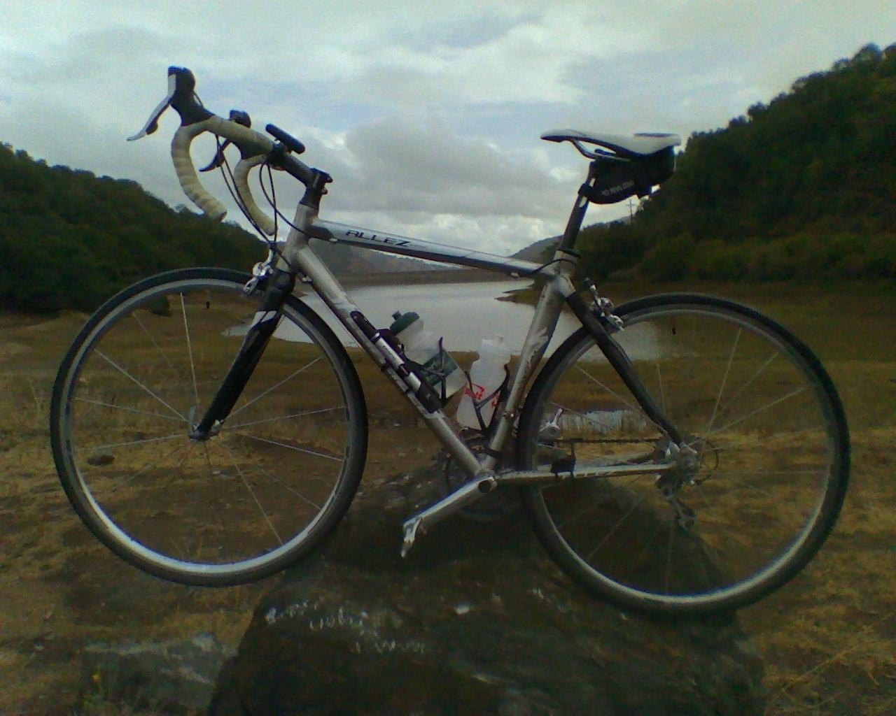 2006 Specialized allez  Black