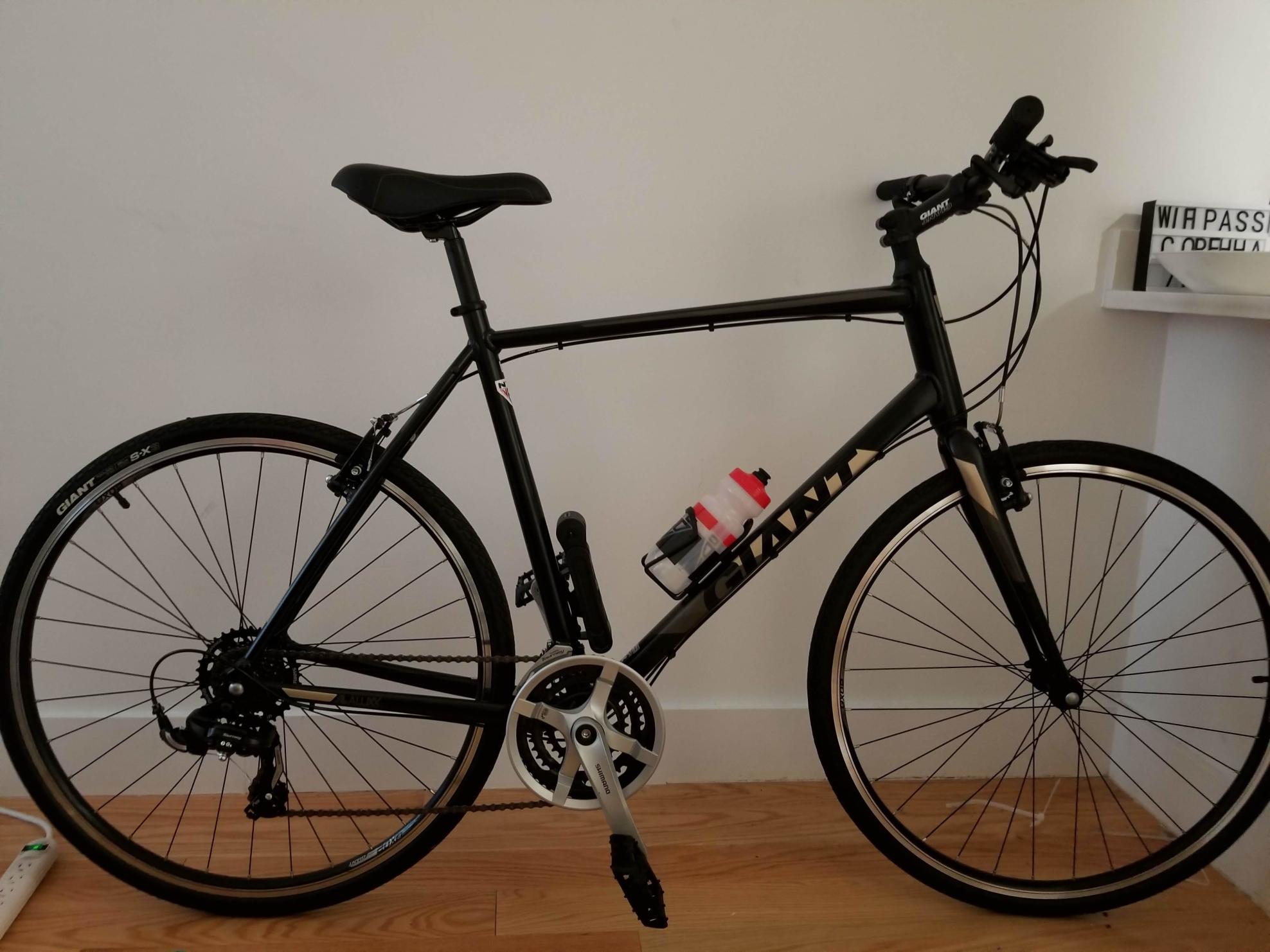 2017 Giant Escape 3 Black and Yellow or Gold