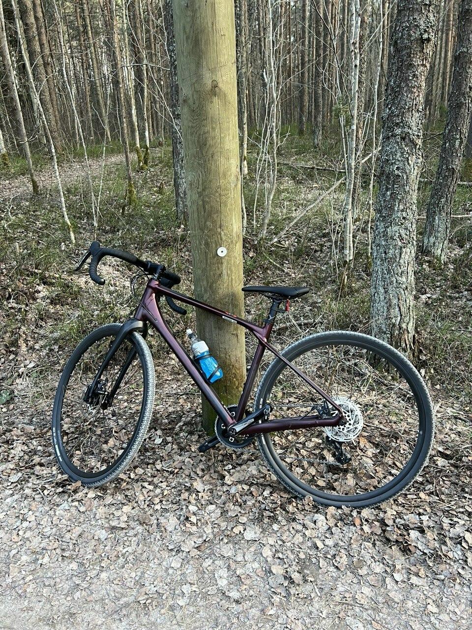 2023 Merida Bikes Silex 300 Red