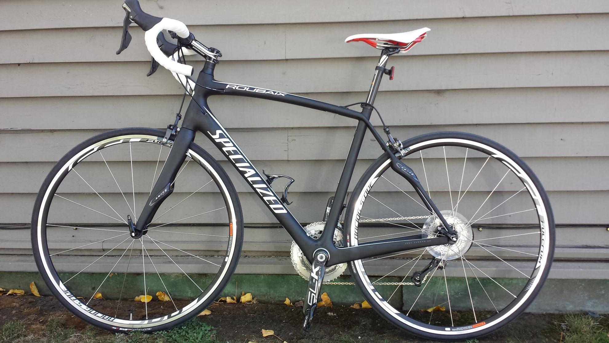 2013 Specialized Roubaix Sport Compact Black and White