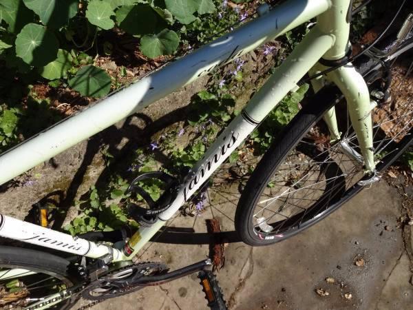 2011 Jamis Coda White
