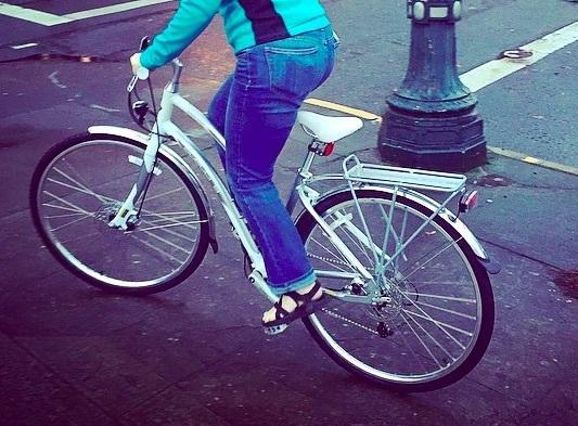 2015 Electra Versa White