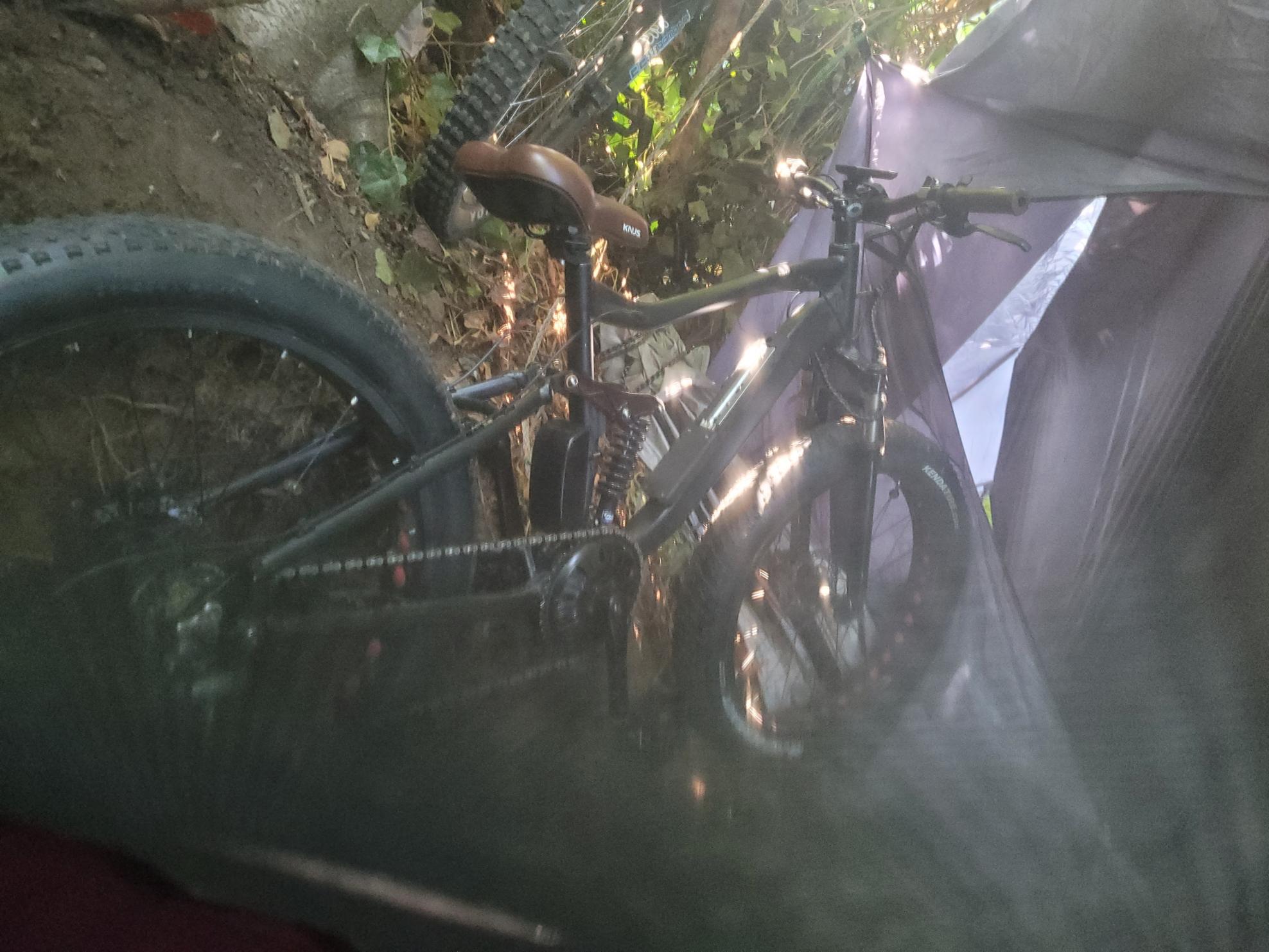 Gineyea Crroe.1000.sn Black